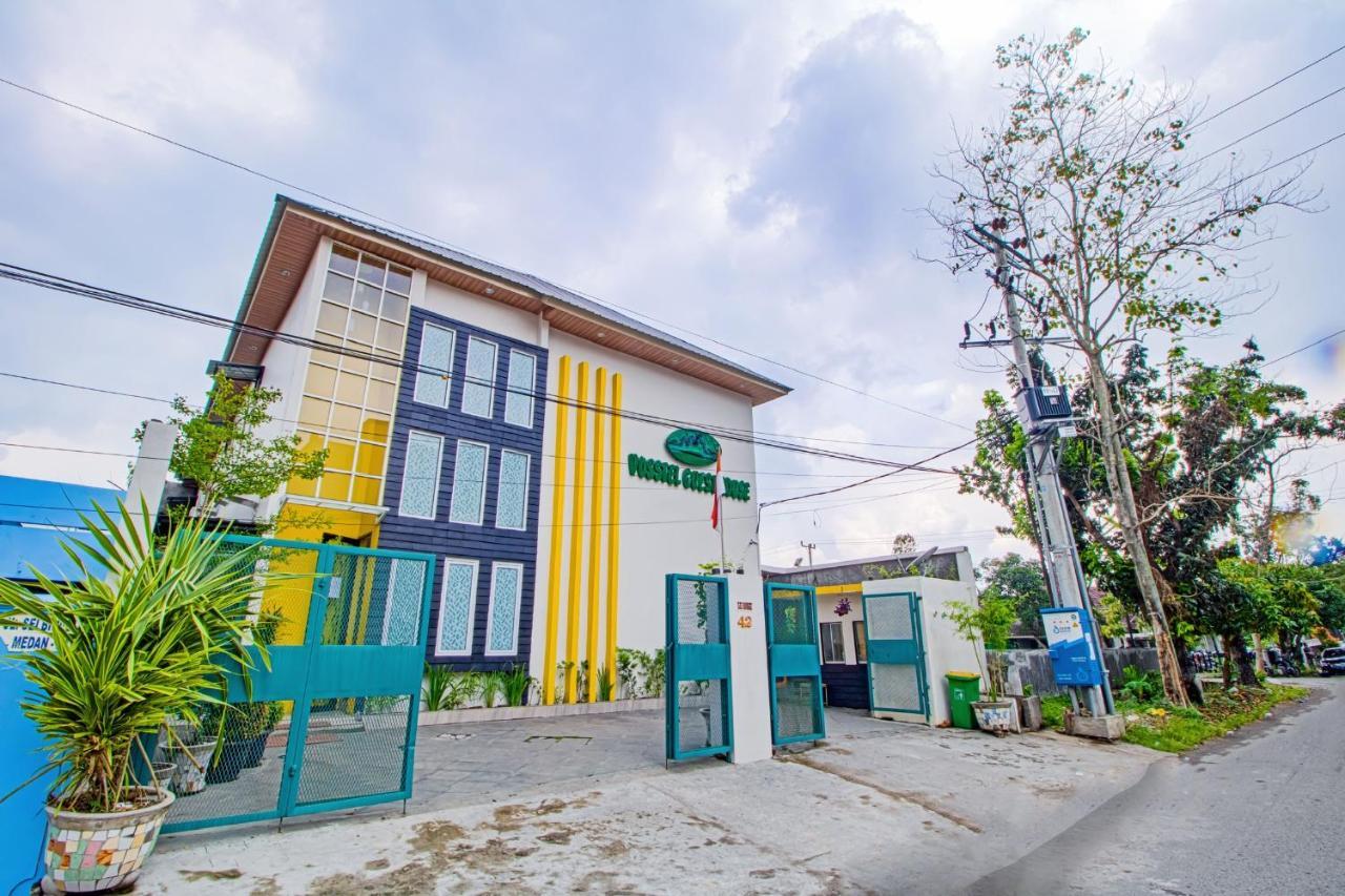 Vosstel Guest House Medan Eksteriør bilde