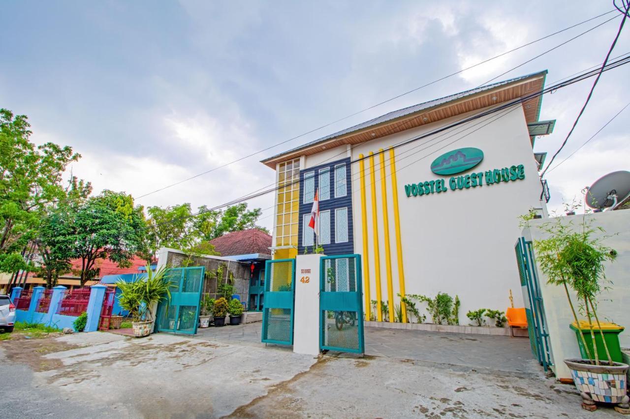 Vosstel Guest House Medan Eksteriør bilde